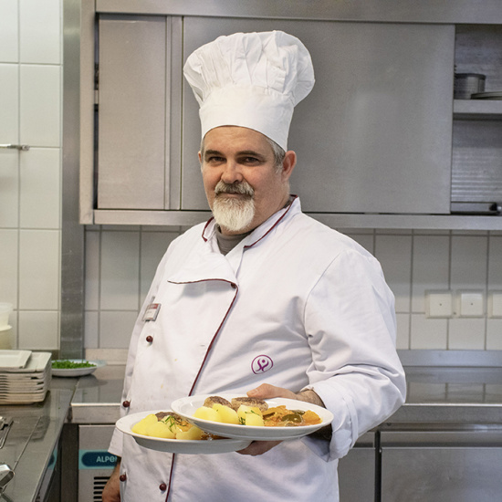 Küchenleitung Küchenleitung